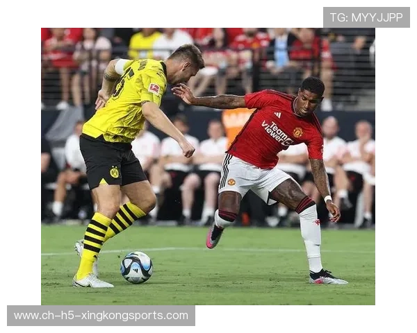 曼联或抢多特快马，多特和曼联哪个强