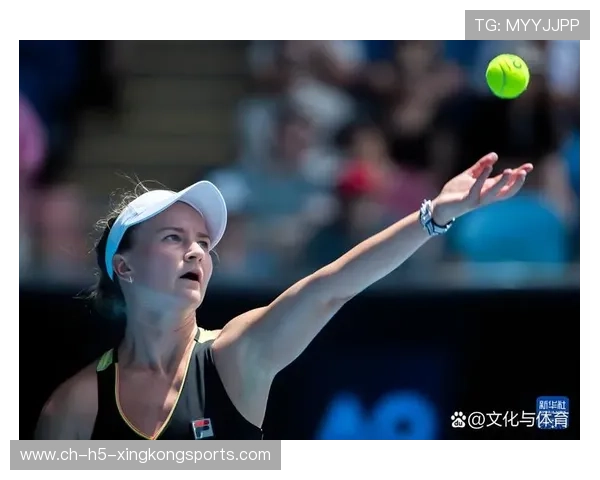 网球选手向观众飙垃圾话！遭罚分